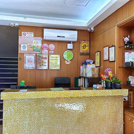 Fulong Hotel Zhongli Bagian luar foto